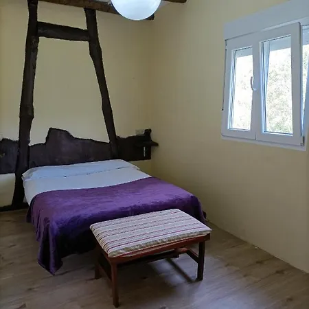 Apartamentos Rurales Valle Aparthotel Corias